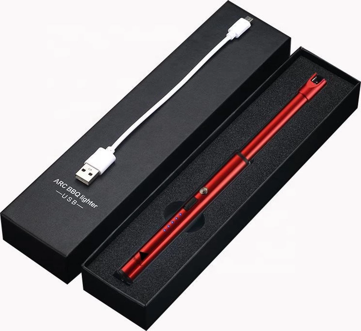 Oplaadbare Lange Dunne Elektrische Aansteker - Duurzame Plasma Aansteker - Inclusief Cadeauverpakking - BBQ – Kaarsen – Rood - Afbeelding 4