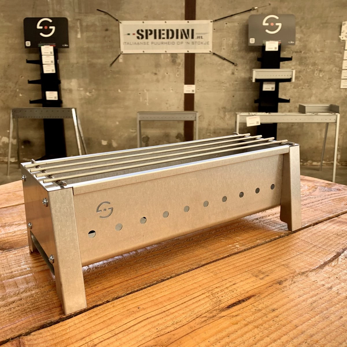 Spiedini Saté-bbq Bali 40 Mini - Kleine, Smalle Houtskoolbarbecue Met Horizontaal Rooster Voor Sate Of Andere Spiesjes - 40 Cm Lang, 11 Cm Breed, 14 Cm Hoog - Ideaal Voor Tuin- Of Open Haard, Of Balkon - Materiaal: Gealuminiseerd Ijzer - Afbeelding 8