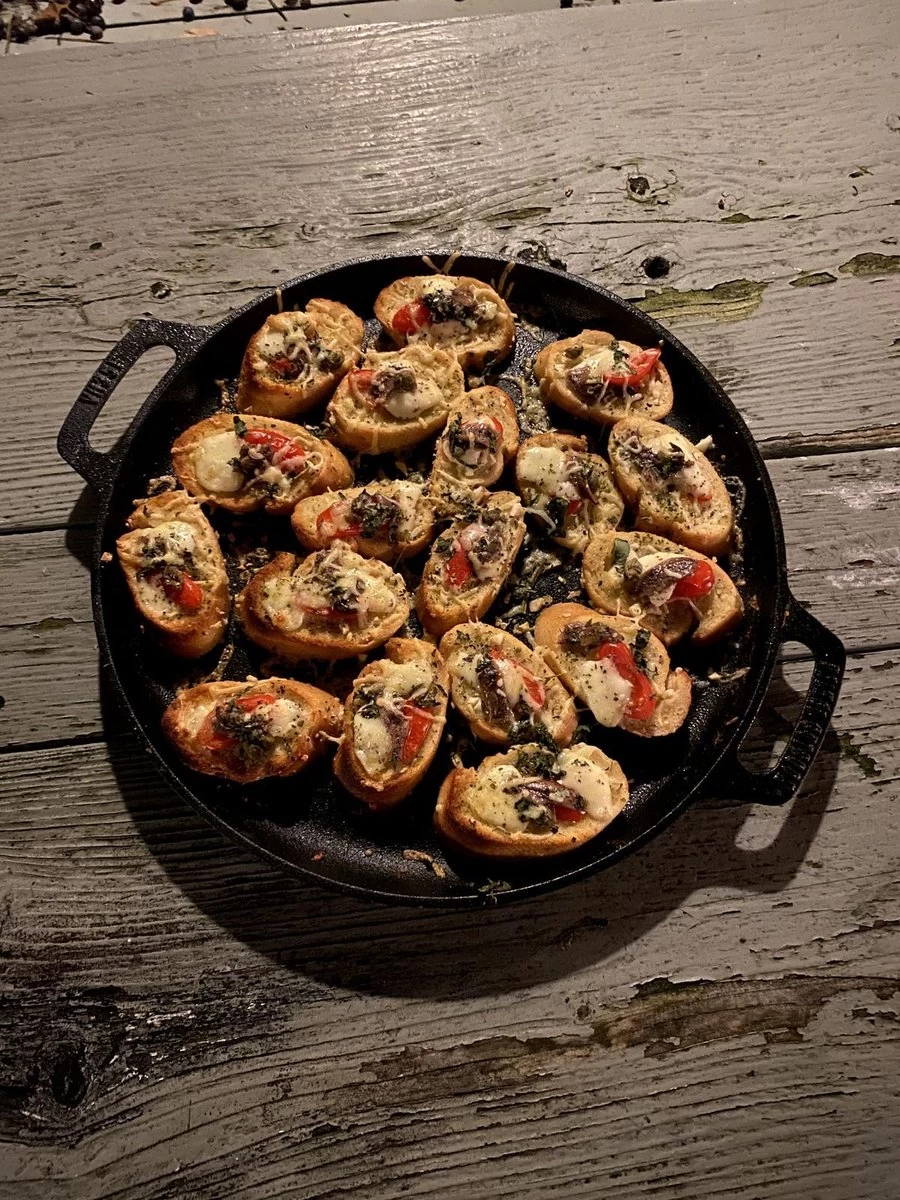 Valhal Outdoor Skillet / Plancha / Koekenpan - Gietijzer - Diameter 35cm, Twee Handvatten, VH35F - Afbeelding 10